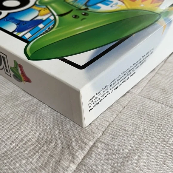 Sorry! Board Game NEW - Picture 9 of 9